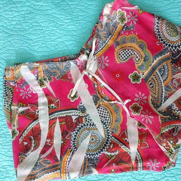 Flowy sheer beach capris. Drawstring 1 size. - Picture 3 of 7